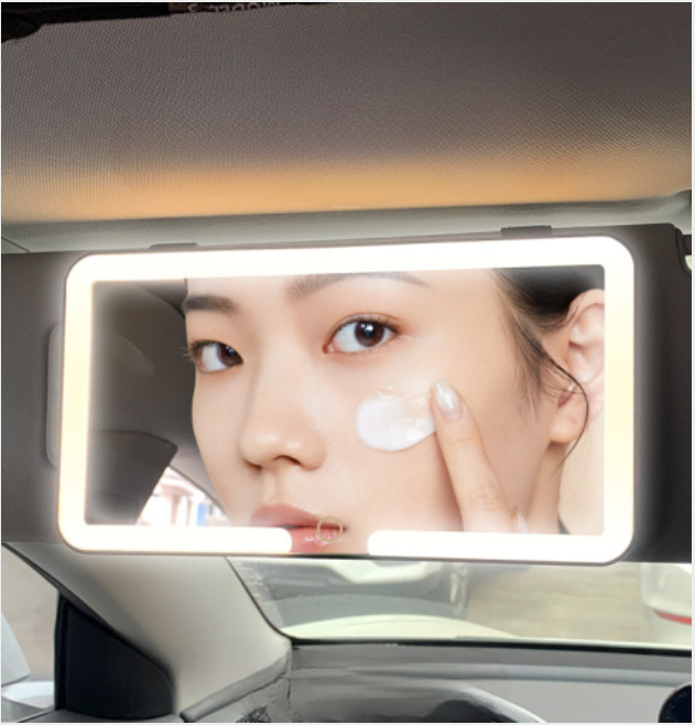 GlowRide Mirror – Dein tragbarer Make-up-Spiegel fürs Auto